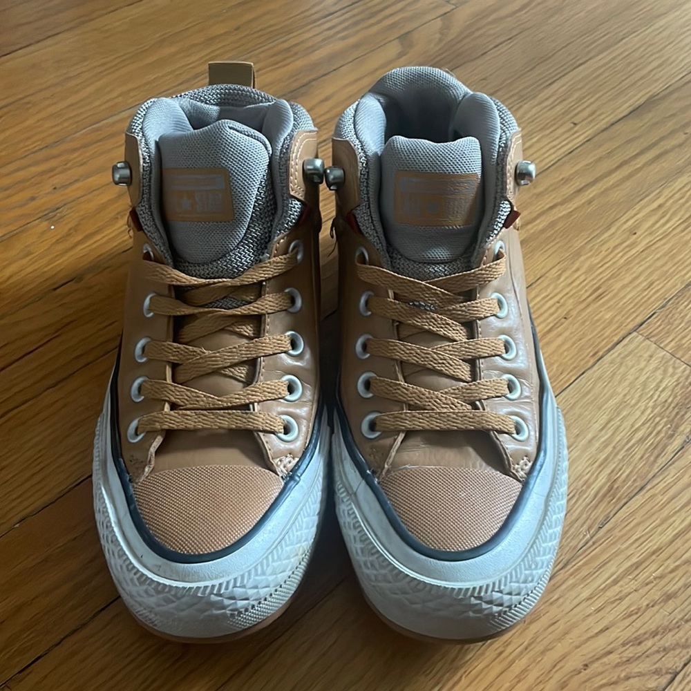Converse weather proof